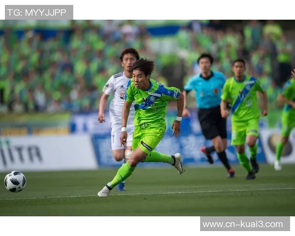 名古屋主场迎战水户挑战赛双方全力以赴争夺胜利荣耀